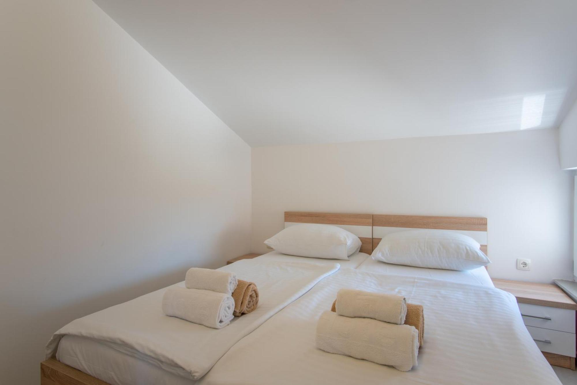 Luna Residence Novalja Pokoj fotografie